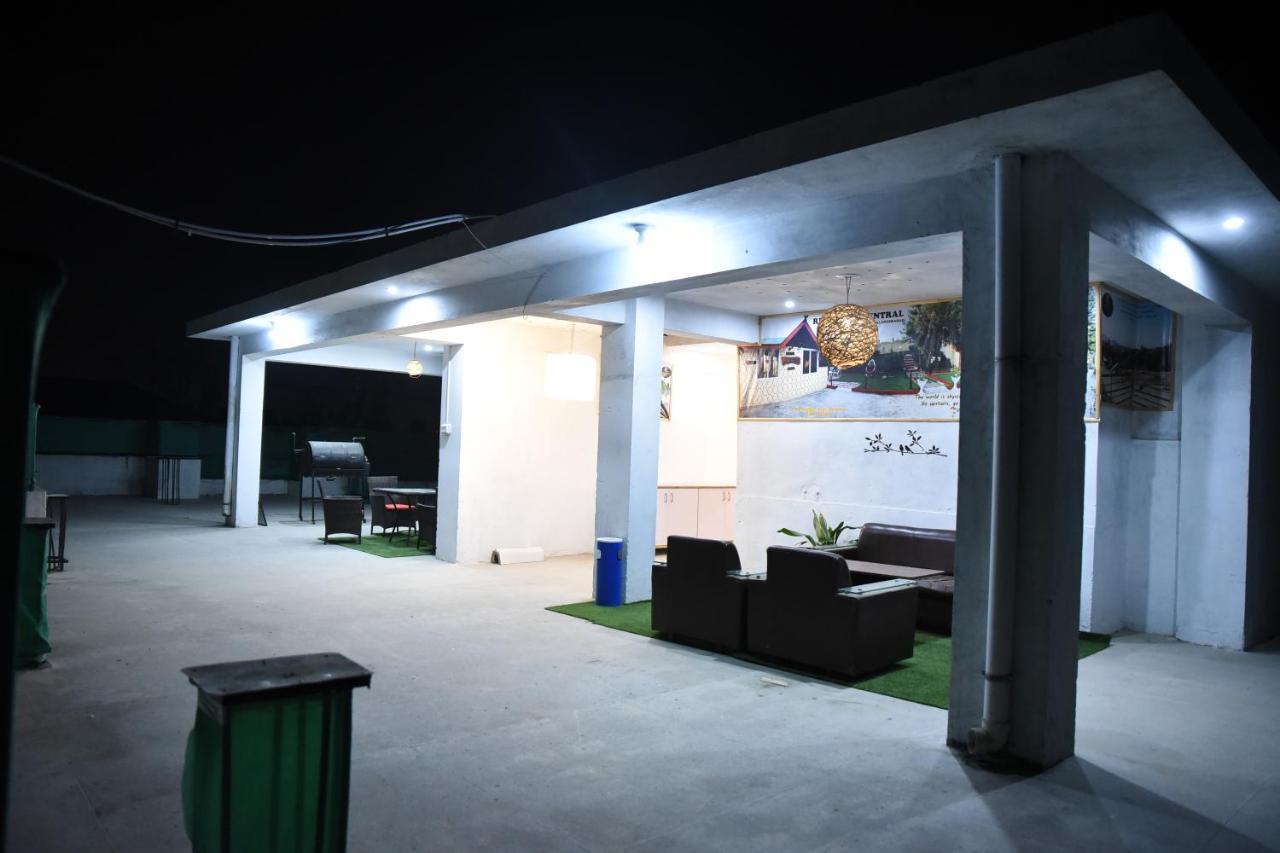 Ferienwohnung Republika Urban Abbottabad Exterior foto